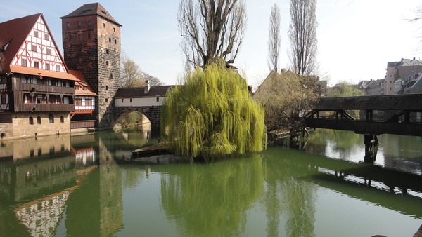 DENUE - Nuremberg - Hangman's Bridge.jpg